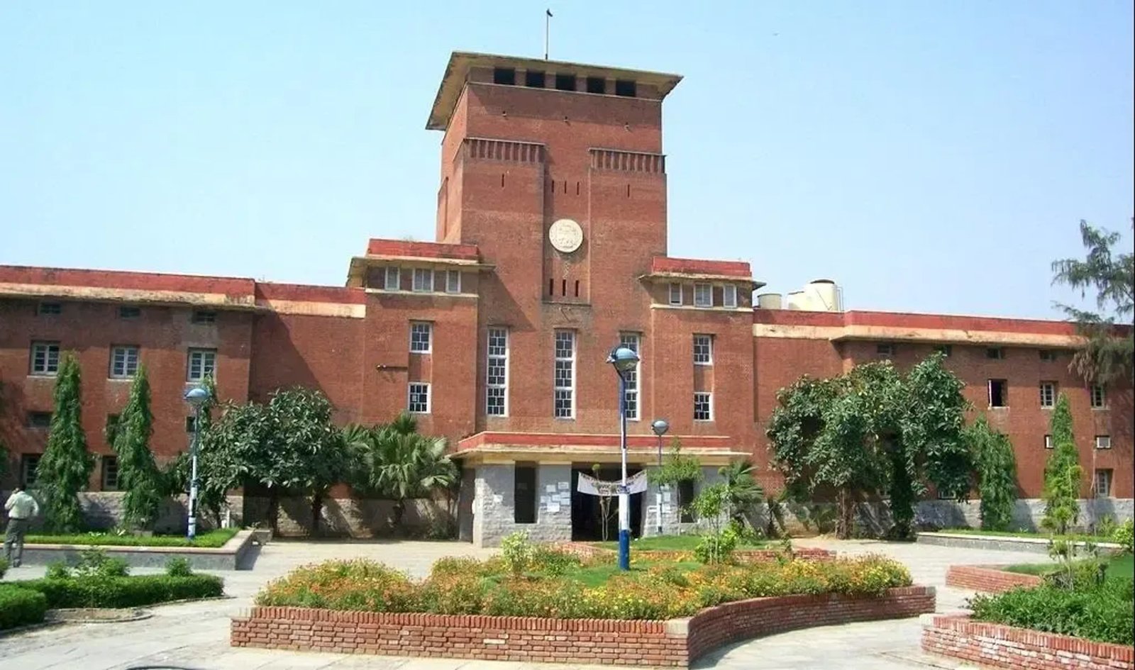 Faculty of Law Delhi University